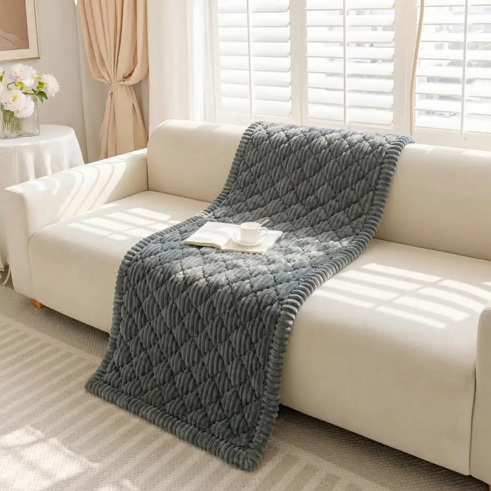 Housse de canapé lavable, protecteur de sofa amical pour les animaux, matelas pour animaux de compagnie Fluffy Fuzzy - Image 12