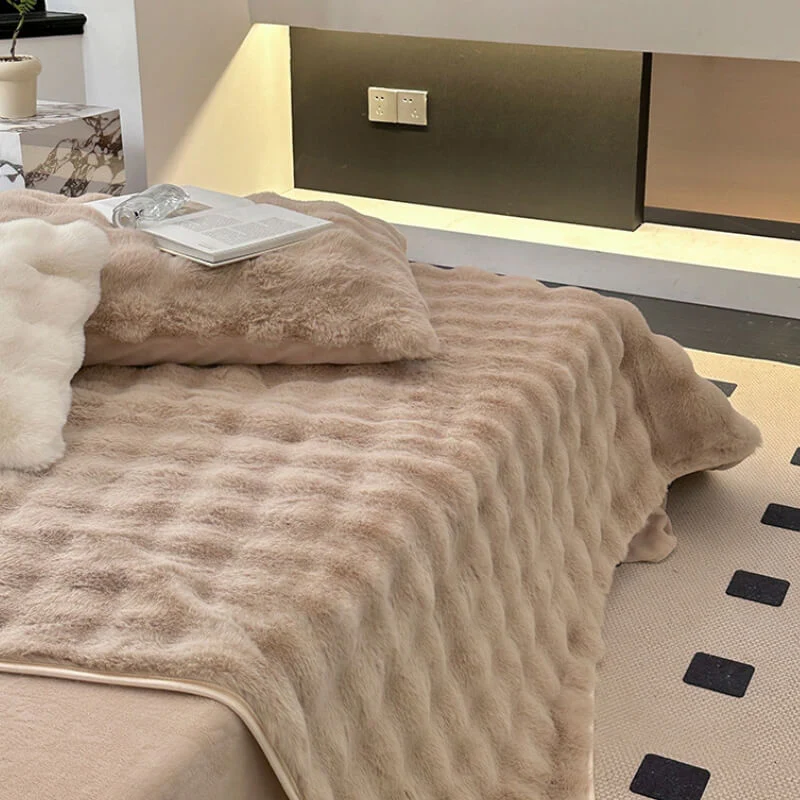 Housse de matelas antidérapant en fausse fourrure de lapin de luxe - Image 3
