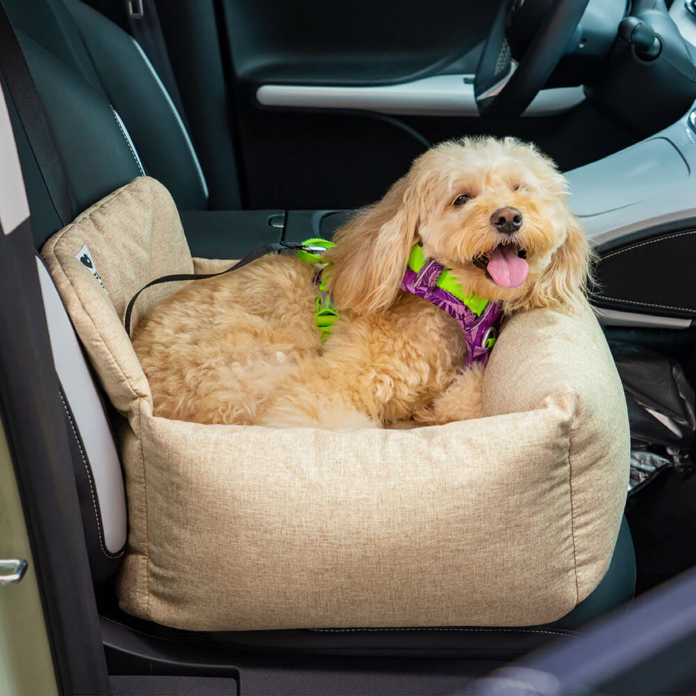 Siège auto lavable et durable style traversin pour chien - Image 7