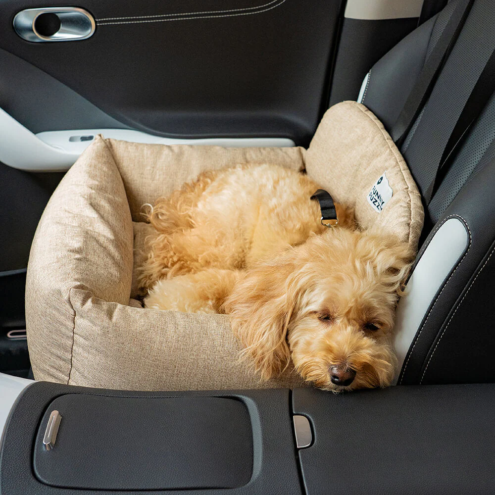 Siège auto lavable et durable style traversin pour chien - Image 8
