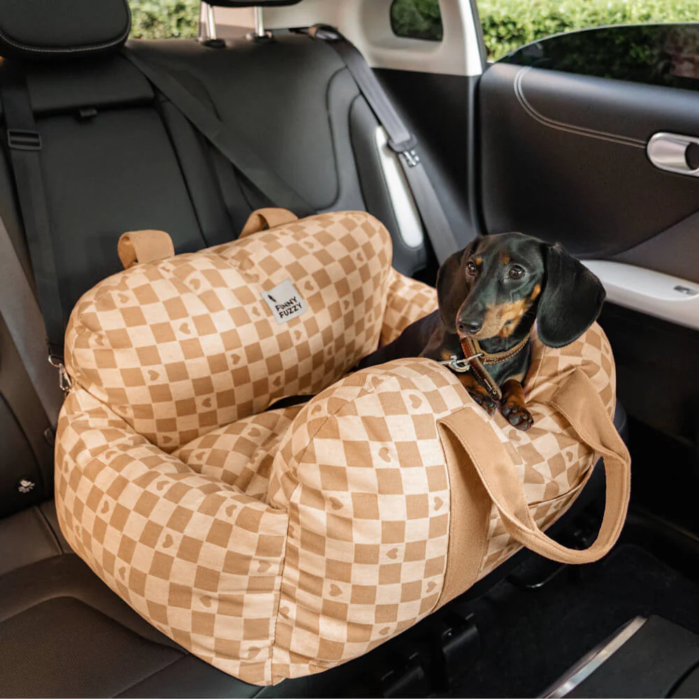 Siège de voiture pour chien à damier vintage et cœur - Image 14