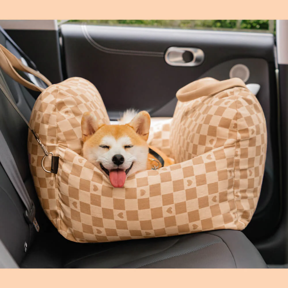 Siège de voiture pour chien à damier vintage et cœur - Image 21