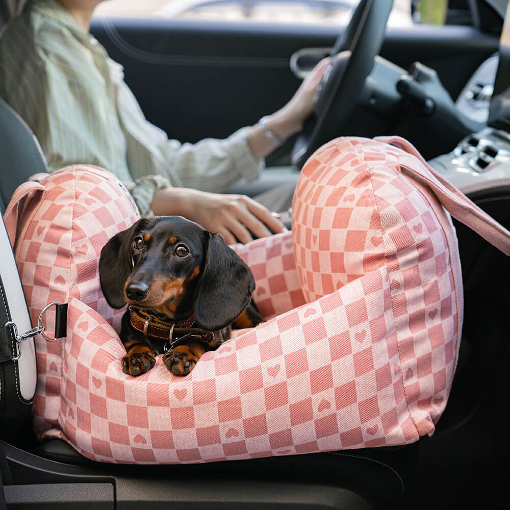 Siège de voiture pour chien à damier vintage et cœur - Image 7