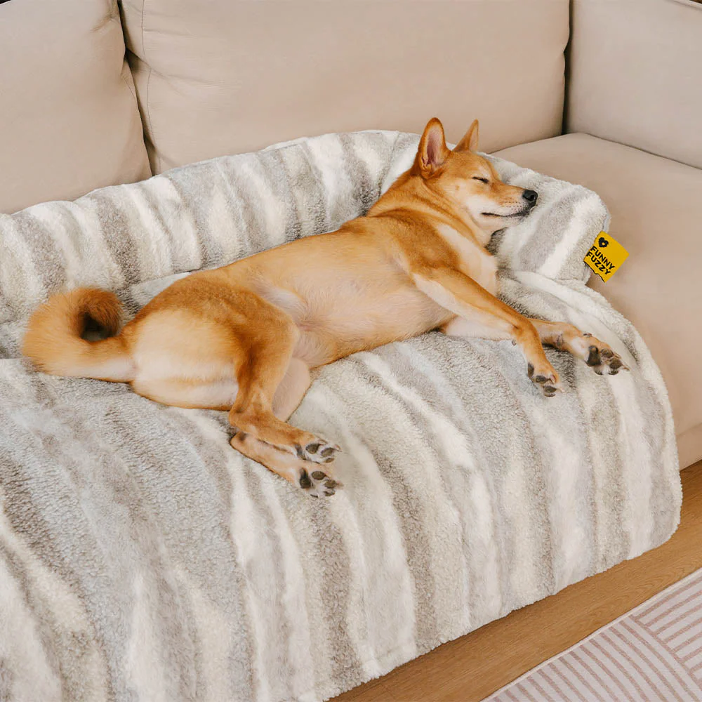 Tapis de protection de canapé en peluche nordique pour chien - PawLounge - Image 8